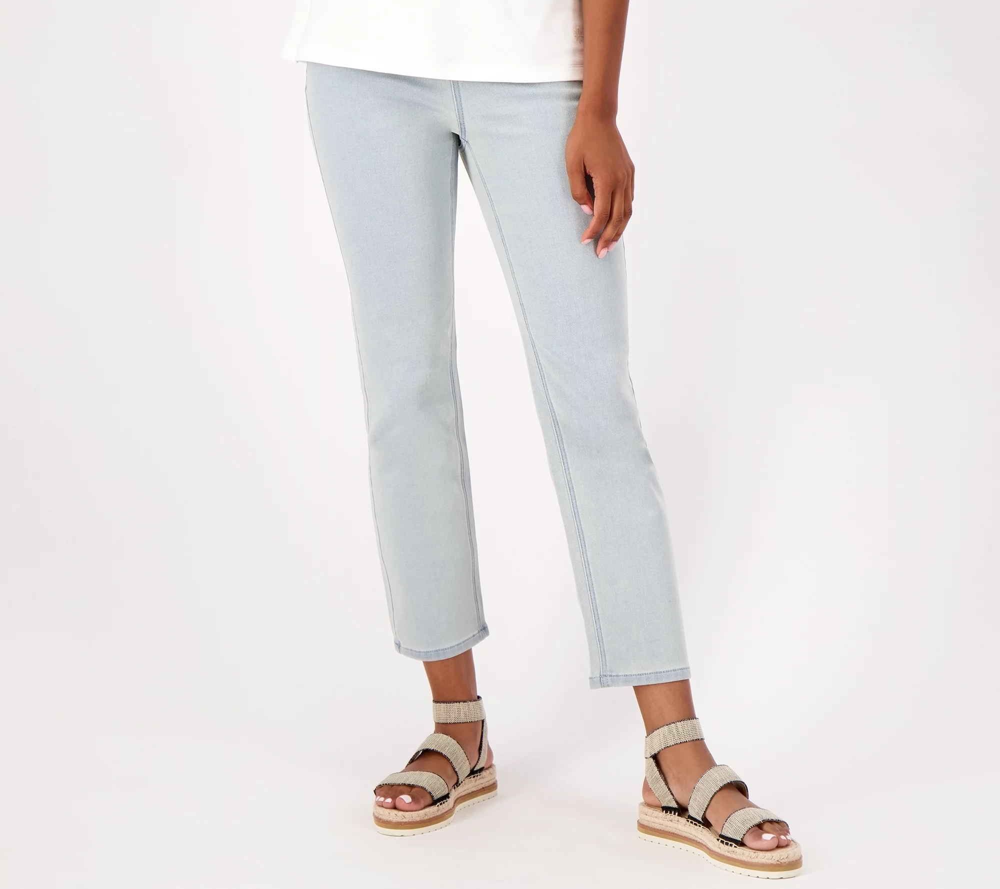 "As Is" Isaac Mizrahi Live Divine Denim Petite Pull On Straight Jeans