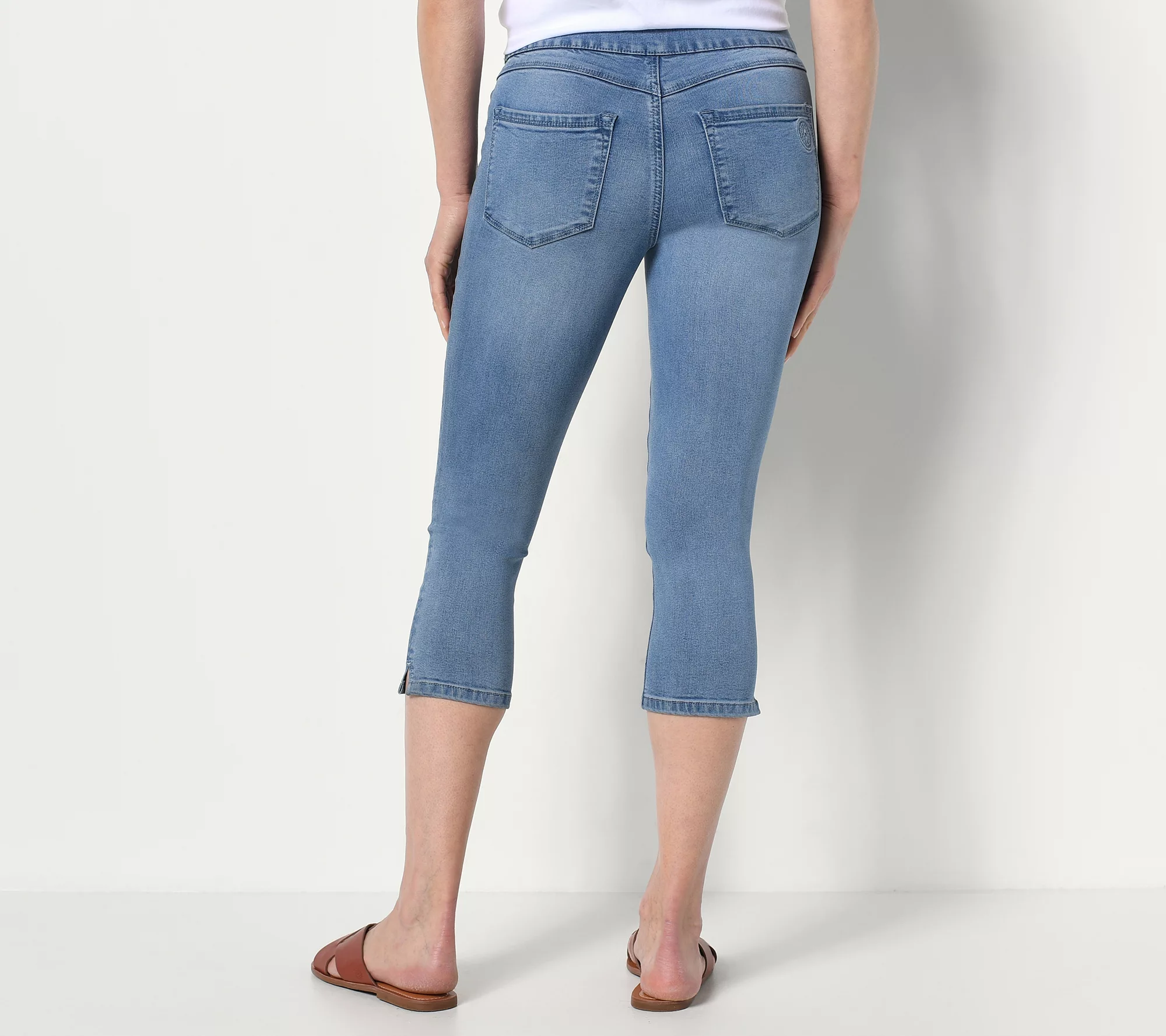 "As Is" Laurie Felt Regular Silky Denim Capri Jeans w/ Cambre Waist