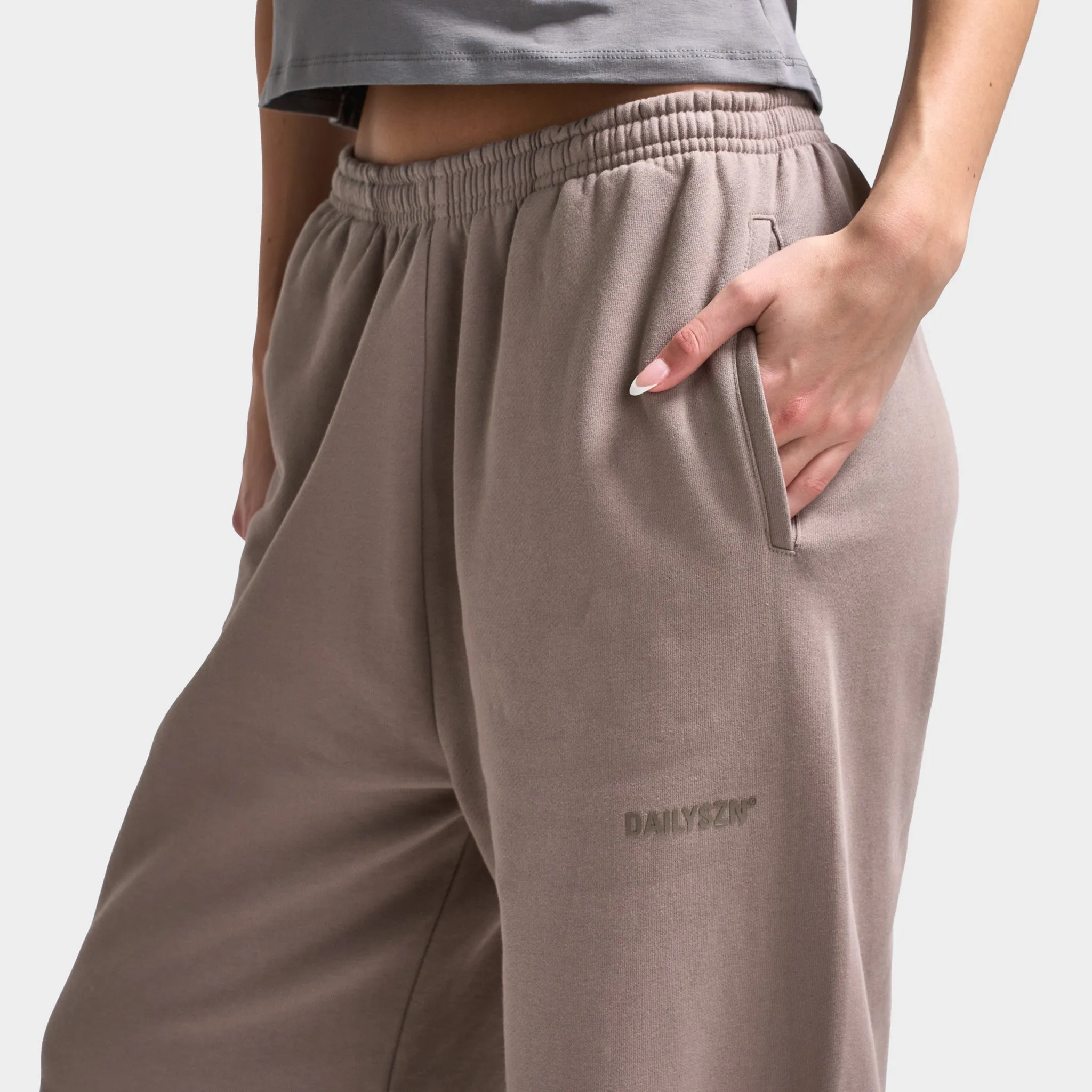 DAILYSZN Women's Wide Leg Pants / Dolphin