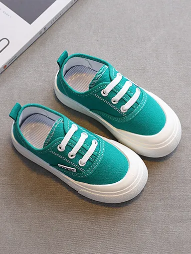 Heritage Classic Canvas Sneakers by Liv and Mia