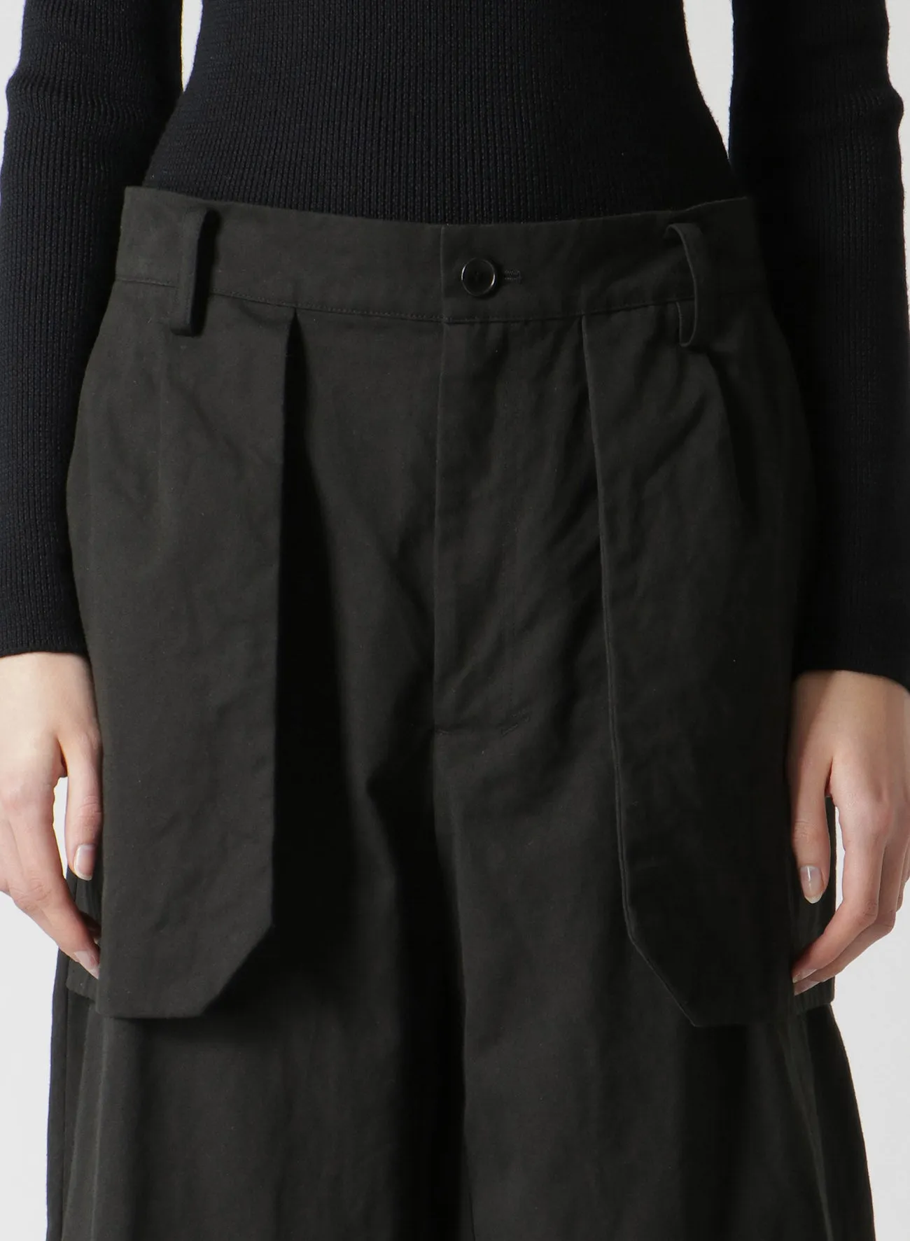 HIGH DENSITY COTTON PLEATED WIDE LEG PANTS