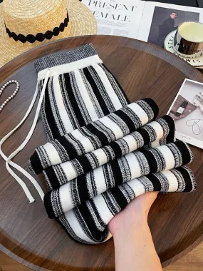 Japanese high street ins high-end fried street 2024 spring and autumn new high-waist drape black and white striped floor-length 