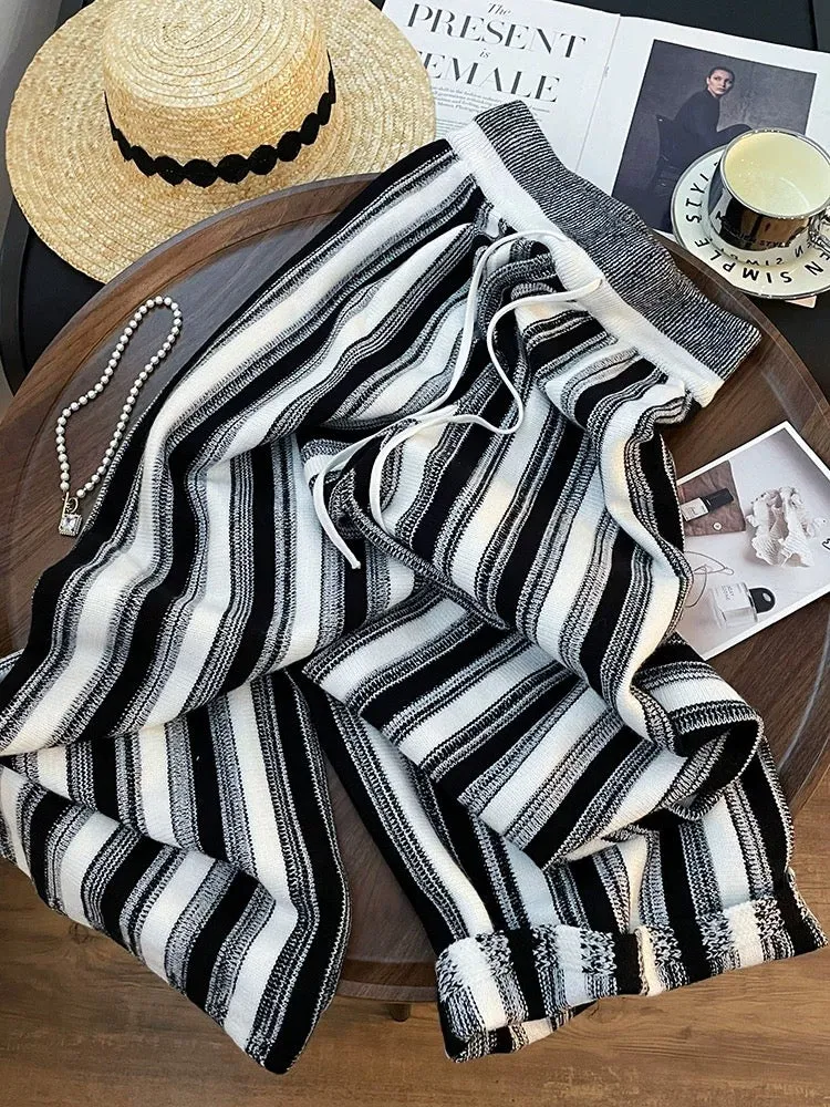 Japanese high street ins high-end fried street 2024 spring and autumn new high-waist drape black and white striped floor-length 