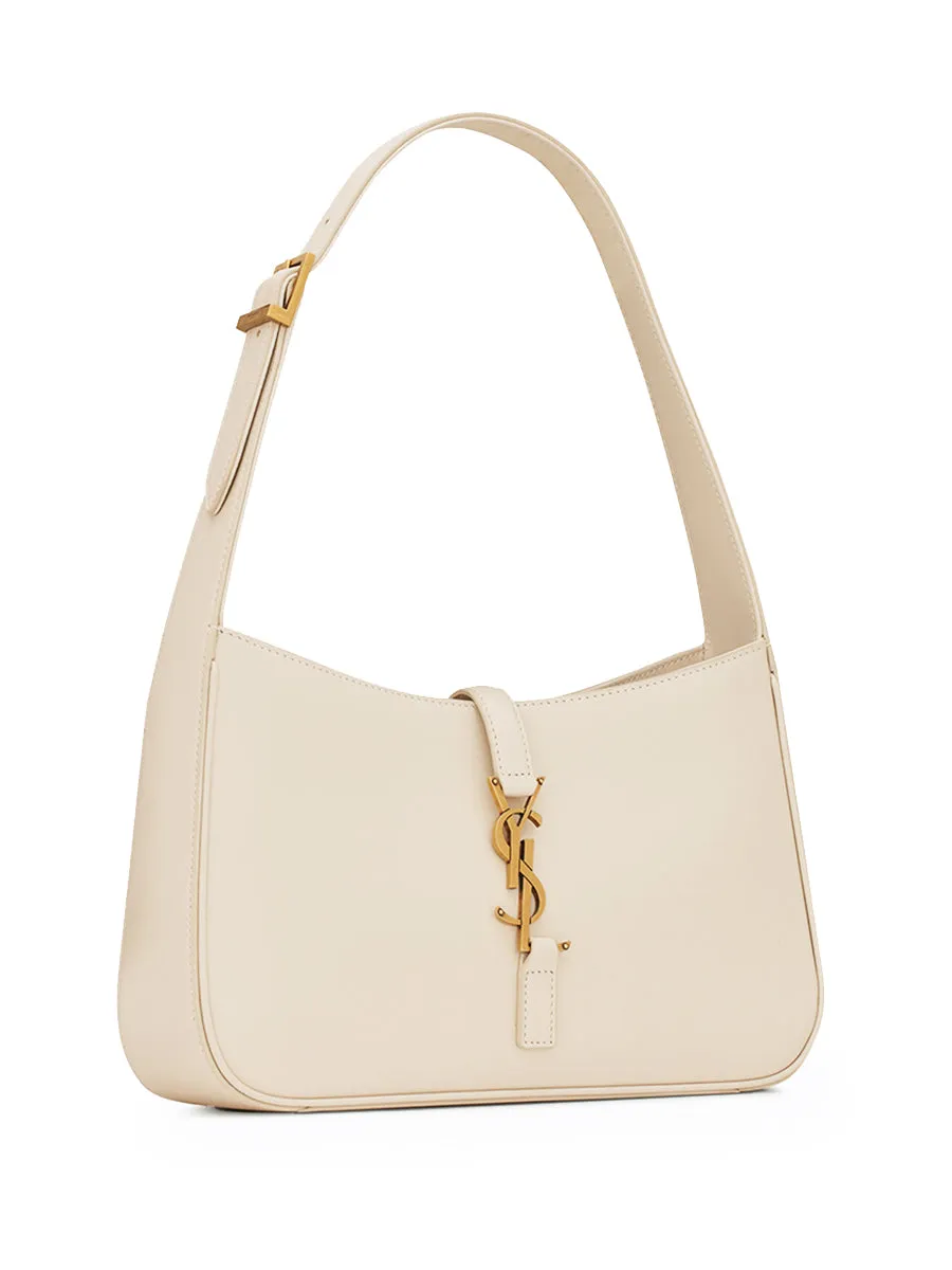 Le 5 a 7 Hobo Bag in Smooth Leather in Blanc Vintage