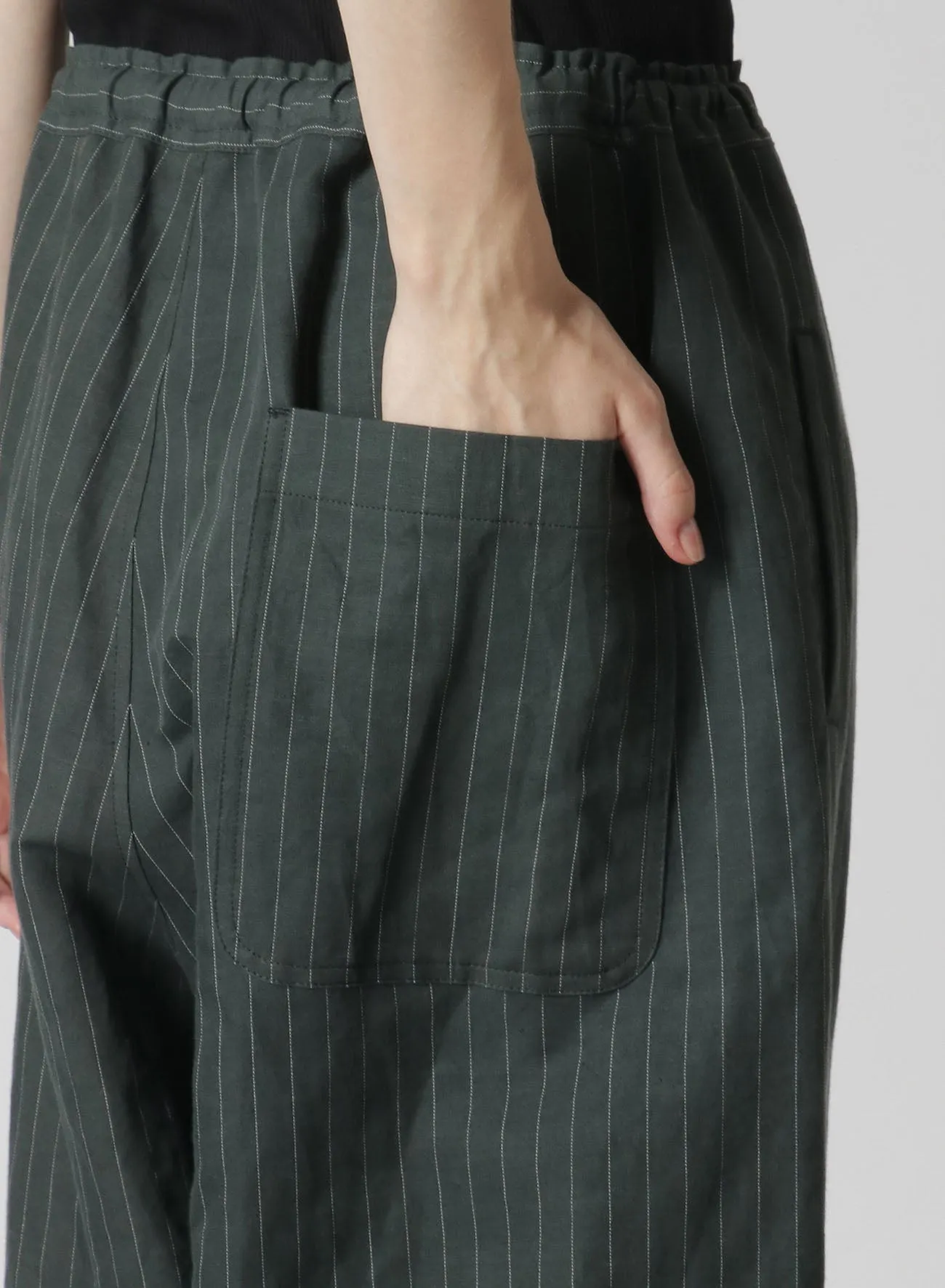 LINEN/COTTON PIN-STRIPED UNEVENLY DYED WIDE LEG PLEATED PANTS