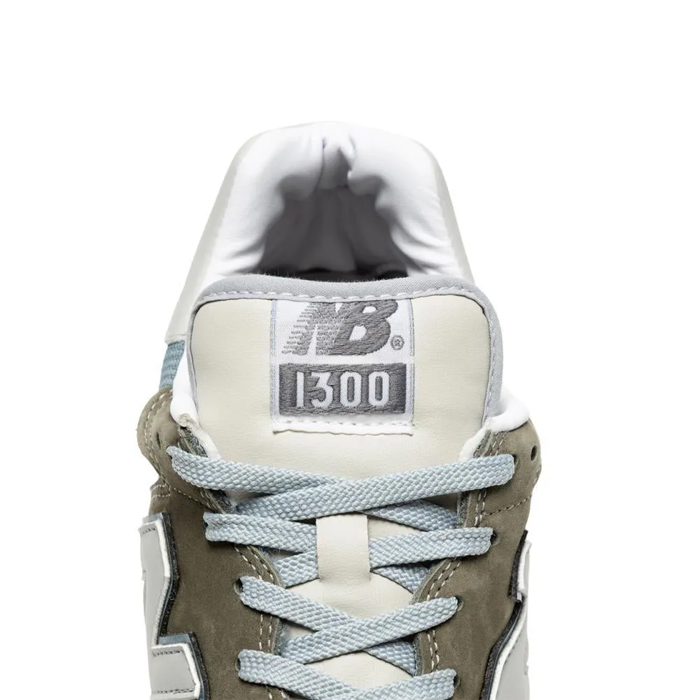 New Balance M1300 JP (Grey / White)