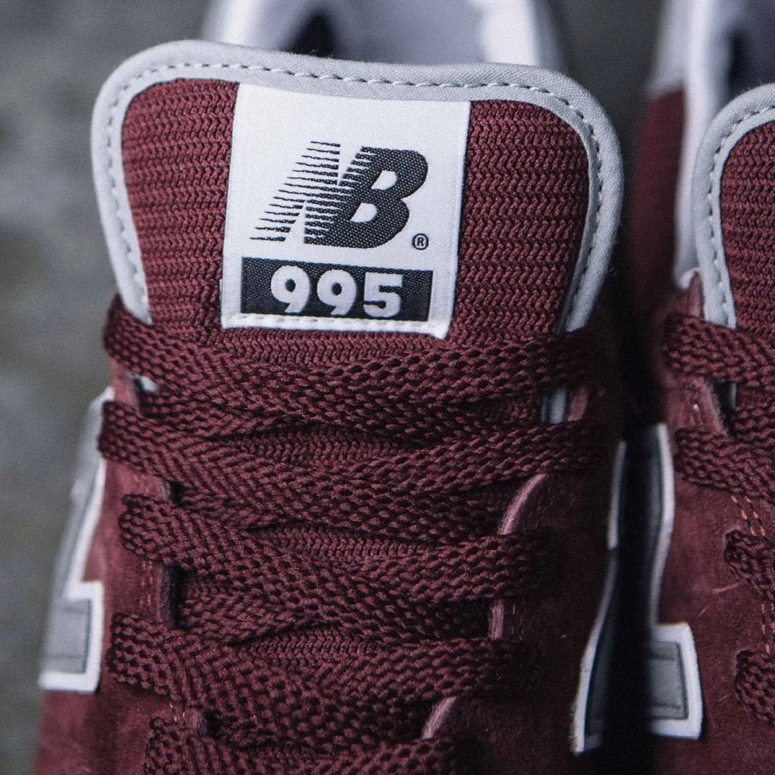 New Balance Men 995 M995CHBG - Made In USA (burgundy / grey)