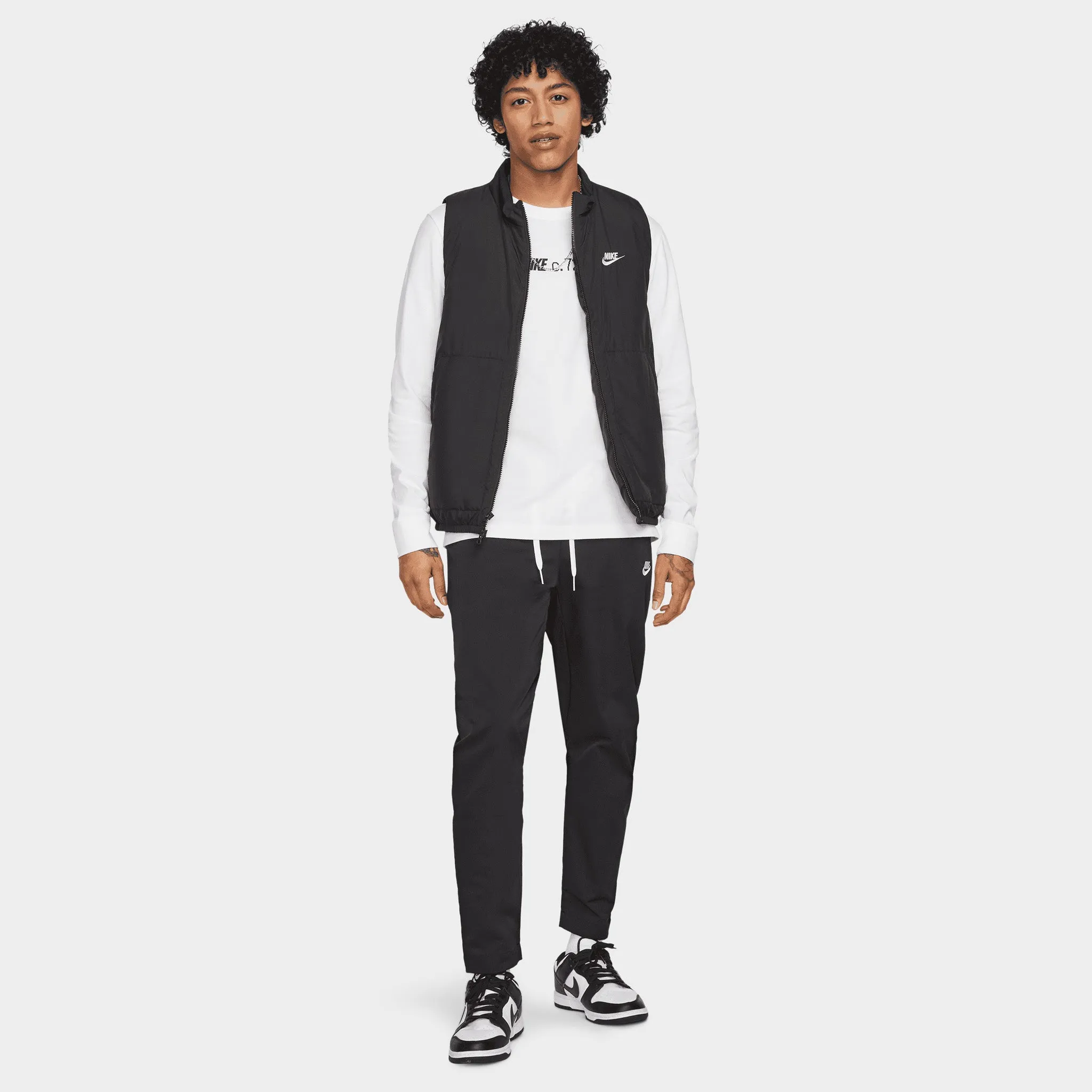 Nike Club Woven Tapered-Leg Pants Black / White