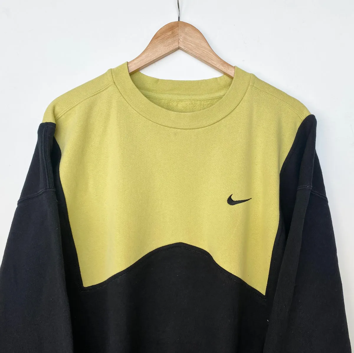 Nike Reworked Sweatshirt (2XL)