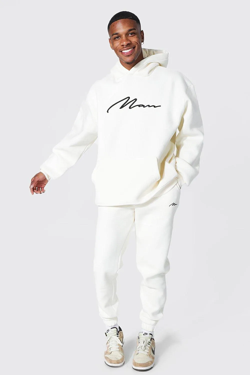 Oversized 3d Man Embroidered Hooded Tracksuit