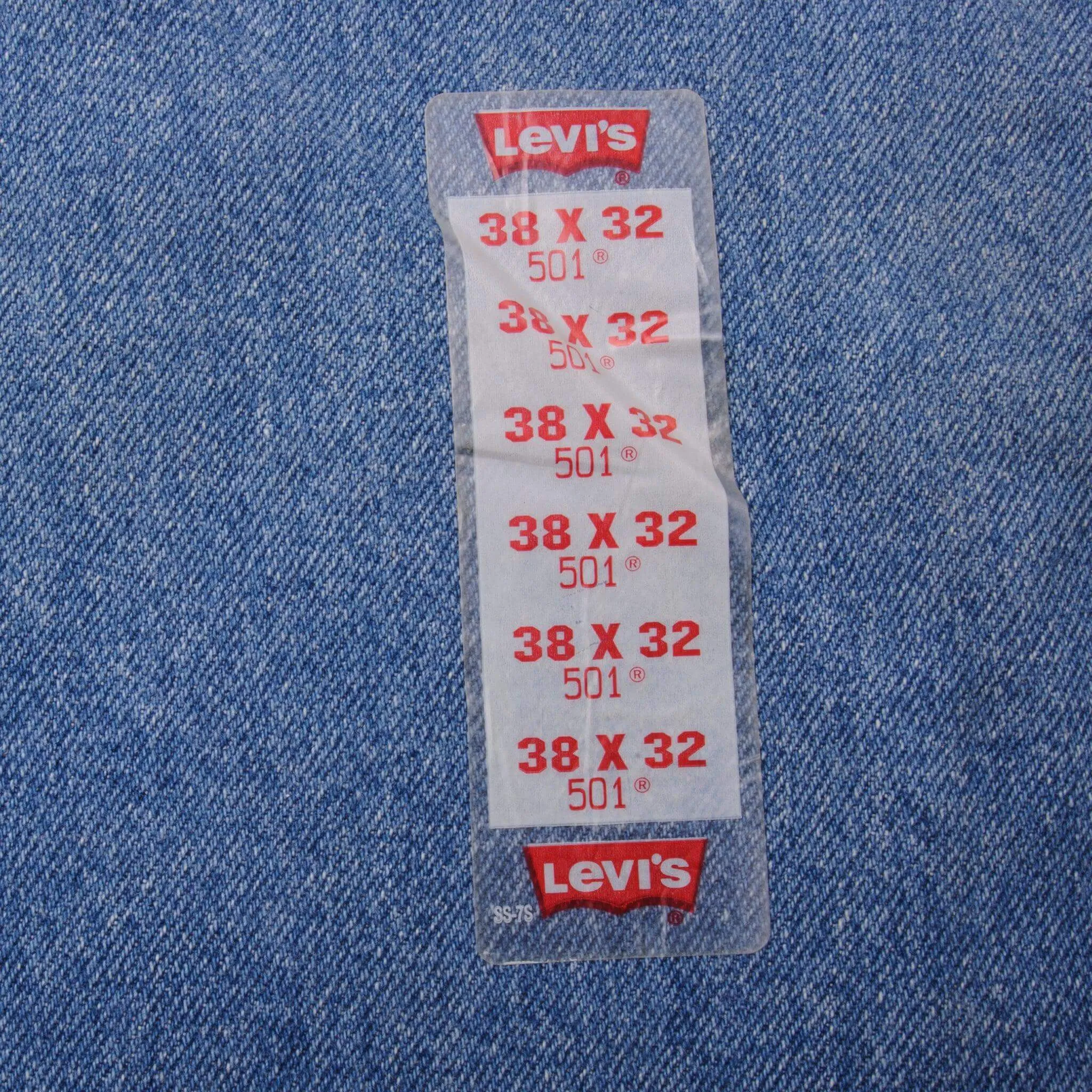 VINTAGE LEVIS 501 PRESHRUNK JEANS 1993 SIZE 38X32 W38 L32 MADE IN USA DEADSTOCK