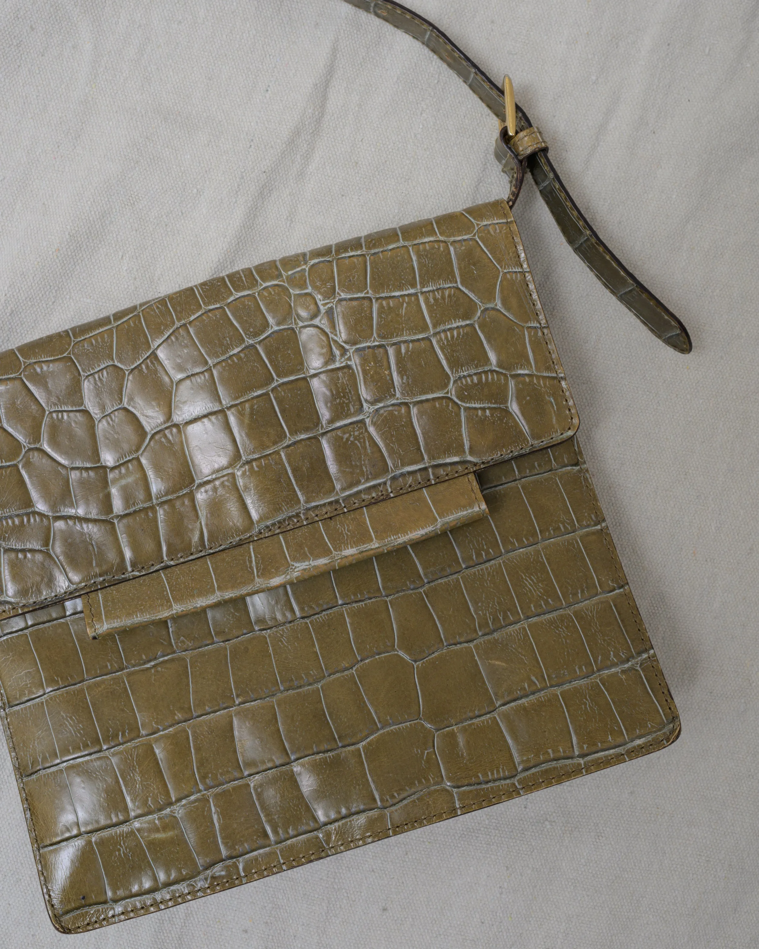 Vintage Olive Croc Embossed Leather Bag