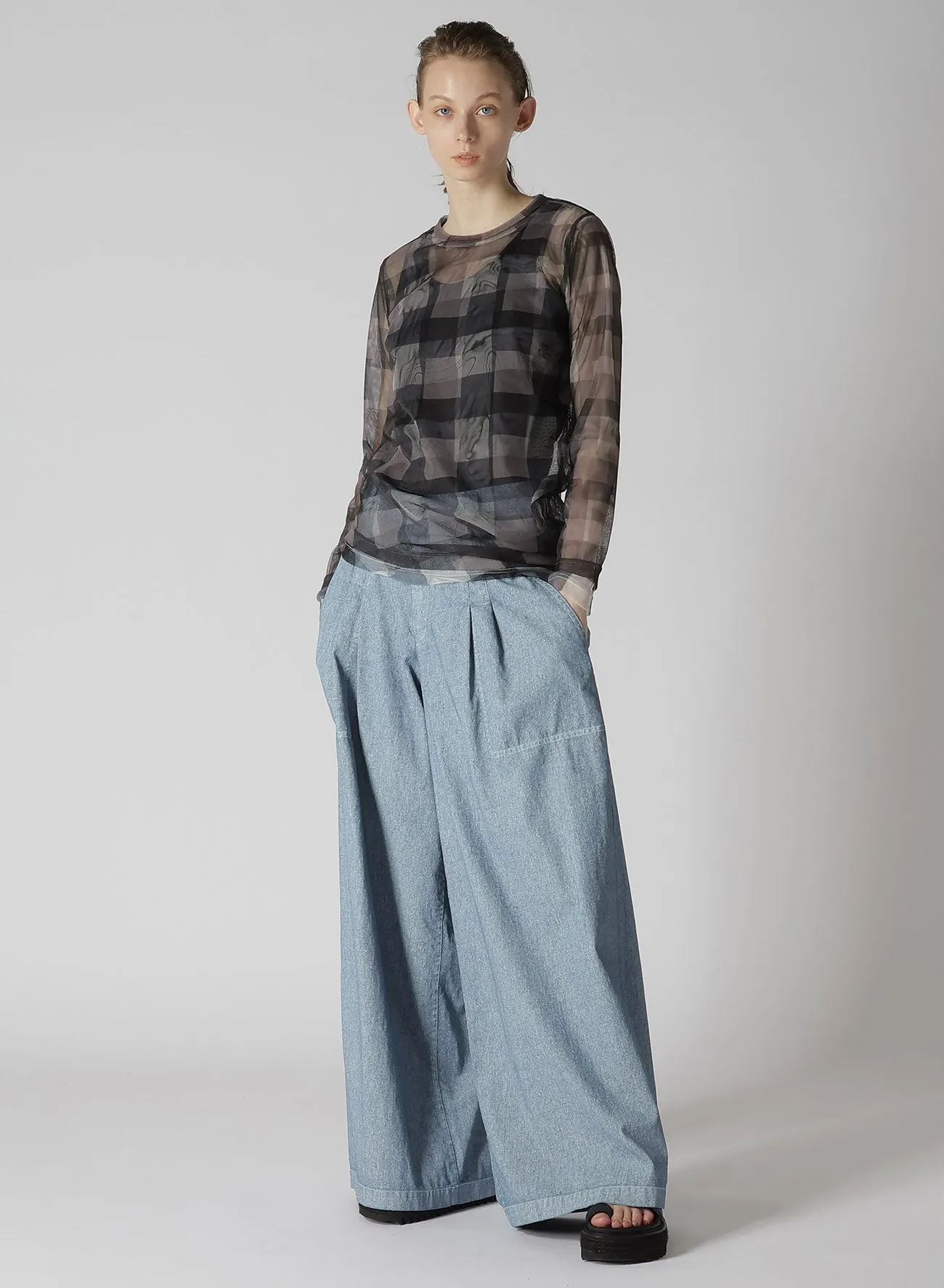 WHITE PIGMENT COATED DENIM PLEATED WIDE PANTS