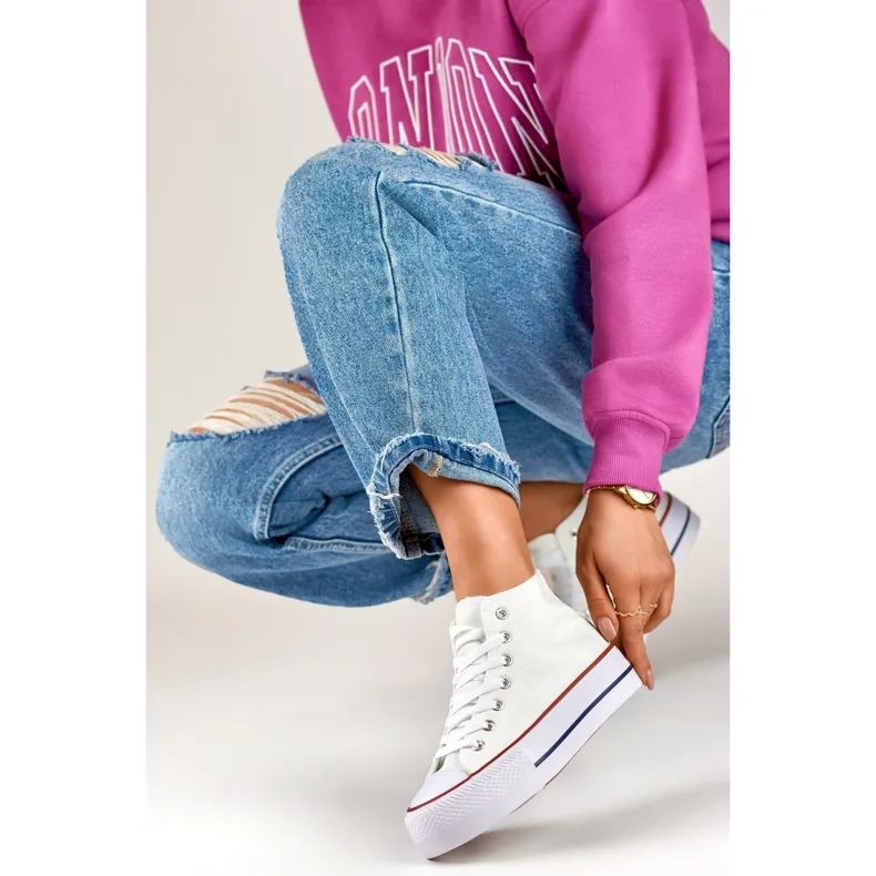 Women's white sneakers above the ankle