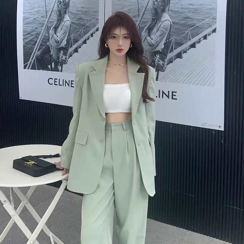 Yujie's light and mature style goddess style early autumn fashion suit suit is a fashionable street-style high-waisted wide-leg 